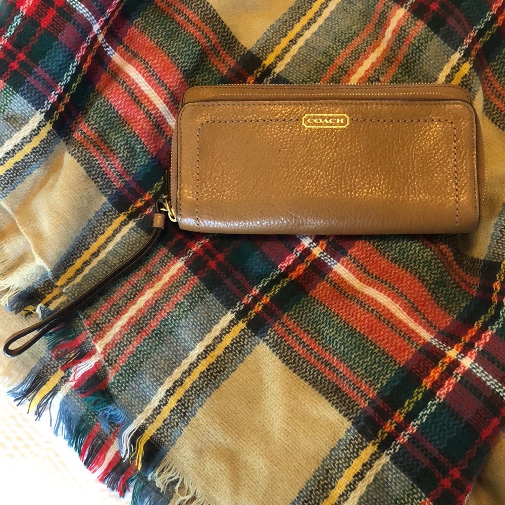 Coach tan pebbled leather wallet/clutch